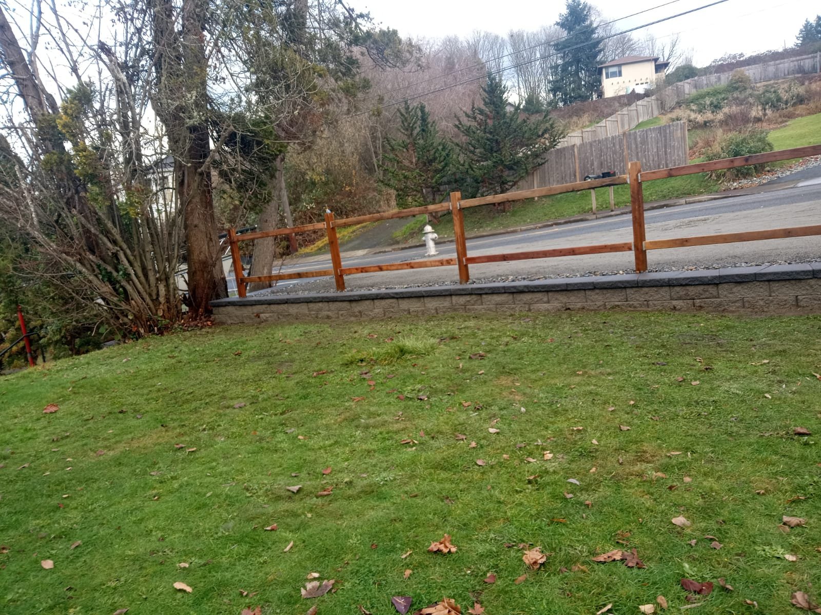 General fence construction services for secure and beautiful outdoor areas